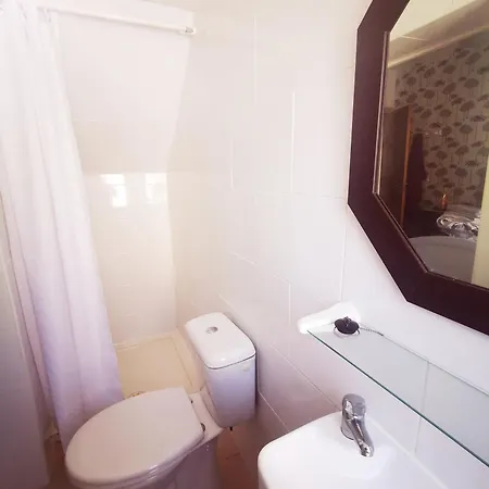 Private With Heated Swimming Pool, Roof Solarium & Garden Villa