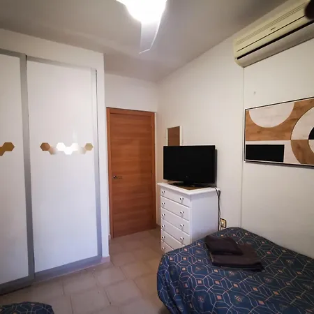Private With Heated Swimming Pool, Roof Solarium & Garden Villa Orihuela