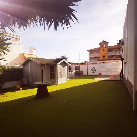 Villa Private With Heated Swimming Pool, Roof Solarium & Garden *